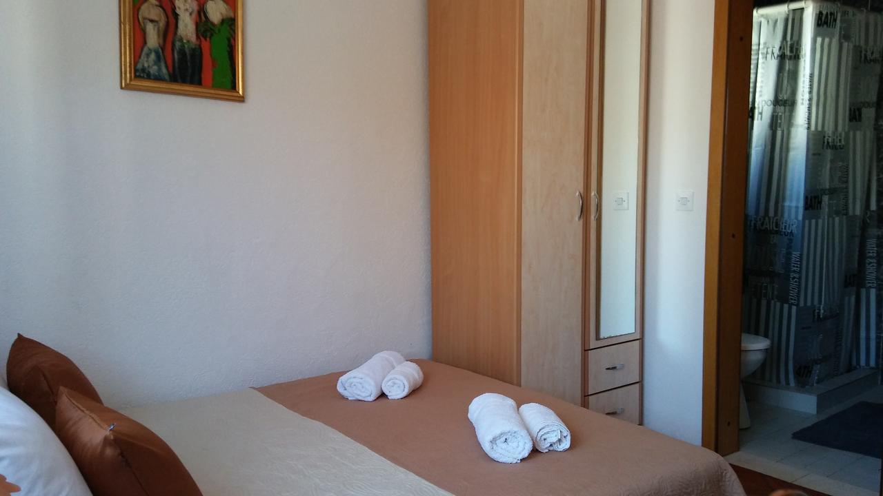 Guest House Villa Castio Petrovac Екстериор снимка