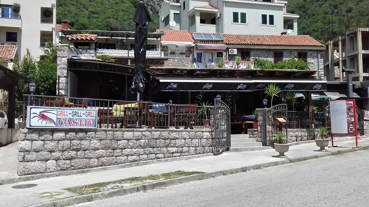 Guest House Villa Castio Petrovac Екстериор снимка