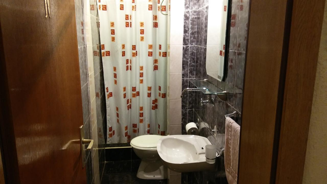 Guest House Villa Castio Petrovac Екстериор снимка