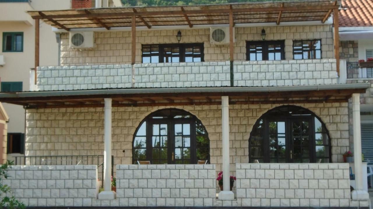 Guest House Villa Castio Petrovac Екстериор снимка
